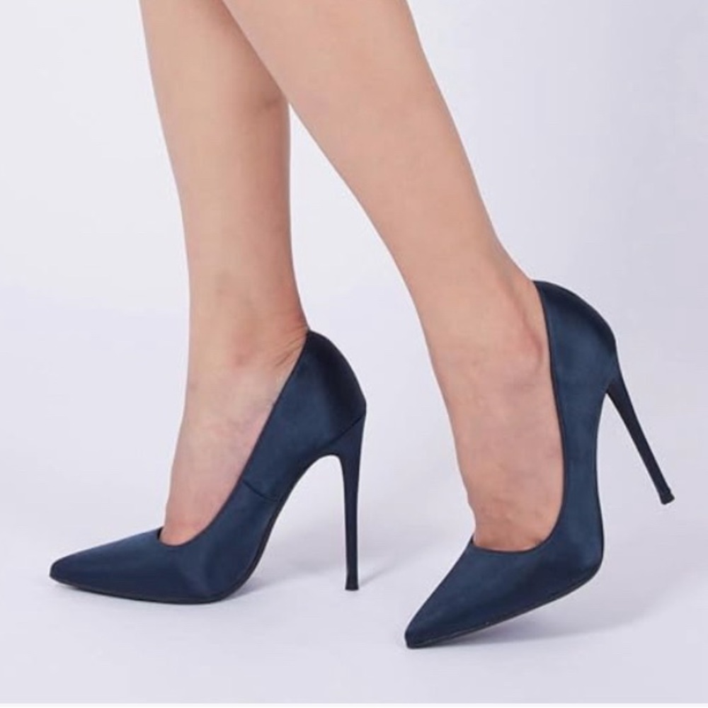 Elisabet Tang Navy Satin Pointed Heels